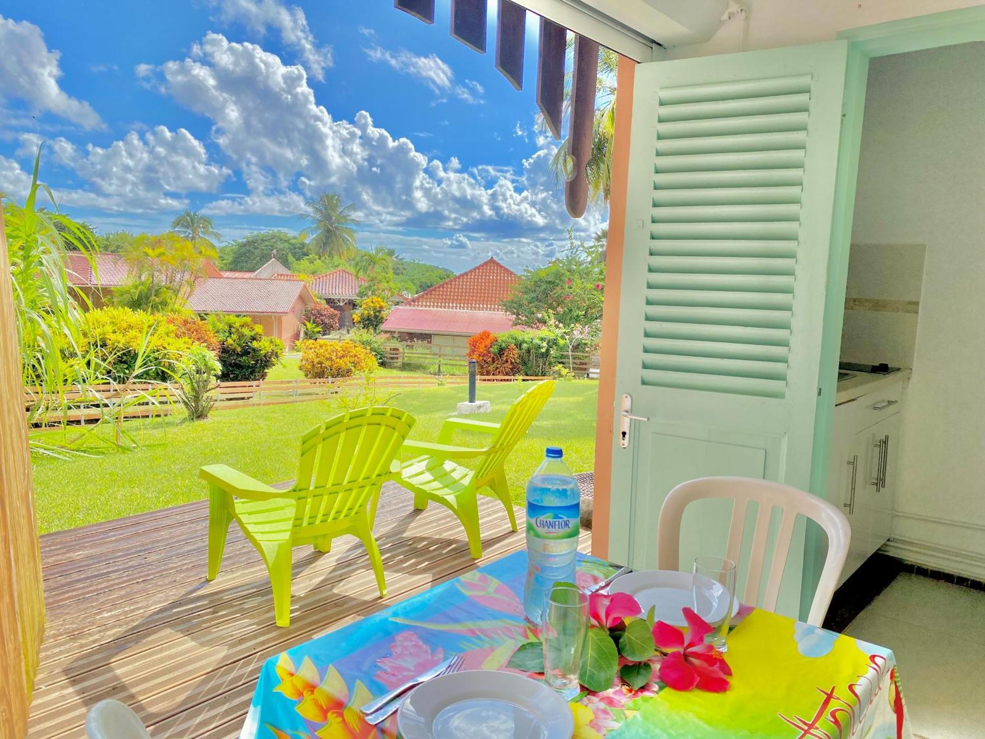 Studio Petite Plage - Pieds Dans L'Eau Sainte-Anne Ngoại thất bức ảnh