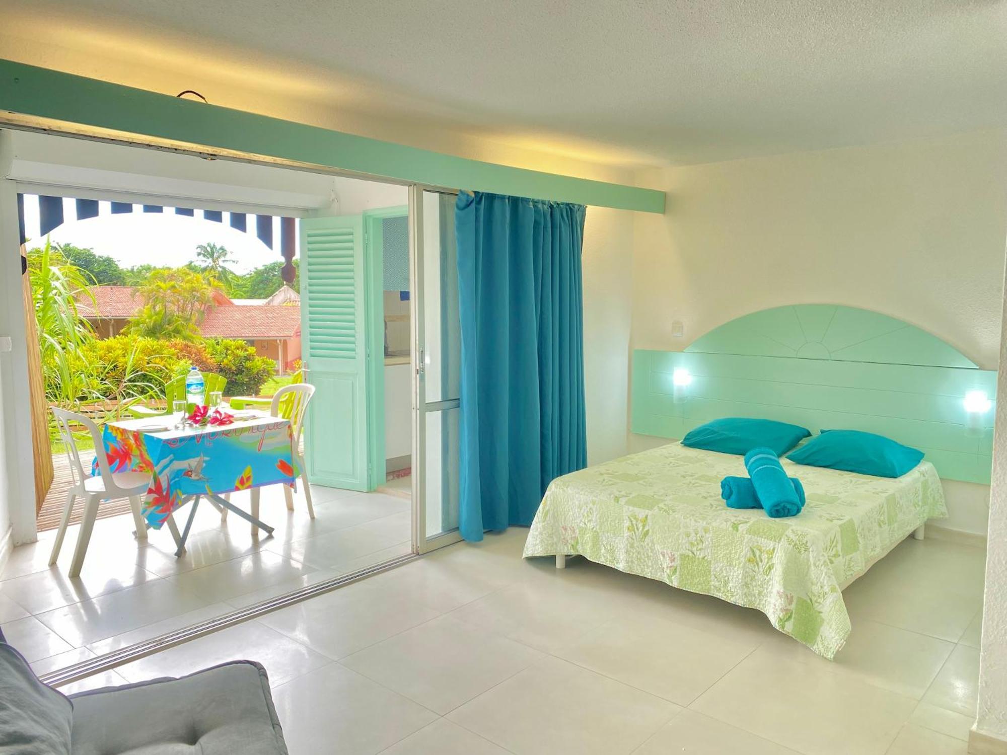 Studio Petite Plage - Pieds Dans L'Eau Sainte-Anne Ngoại thất bức ảnh